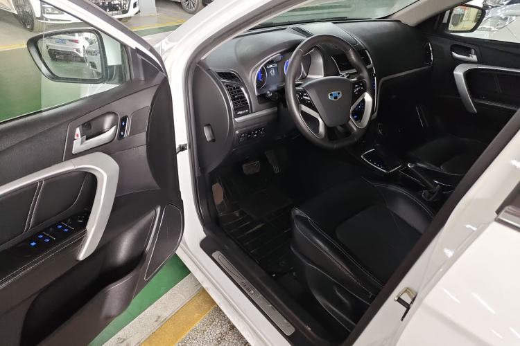 Used Geely Auto Emgrand 2016 Sedan 1.5L CVT Upward Version Driver Seat