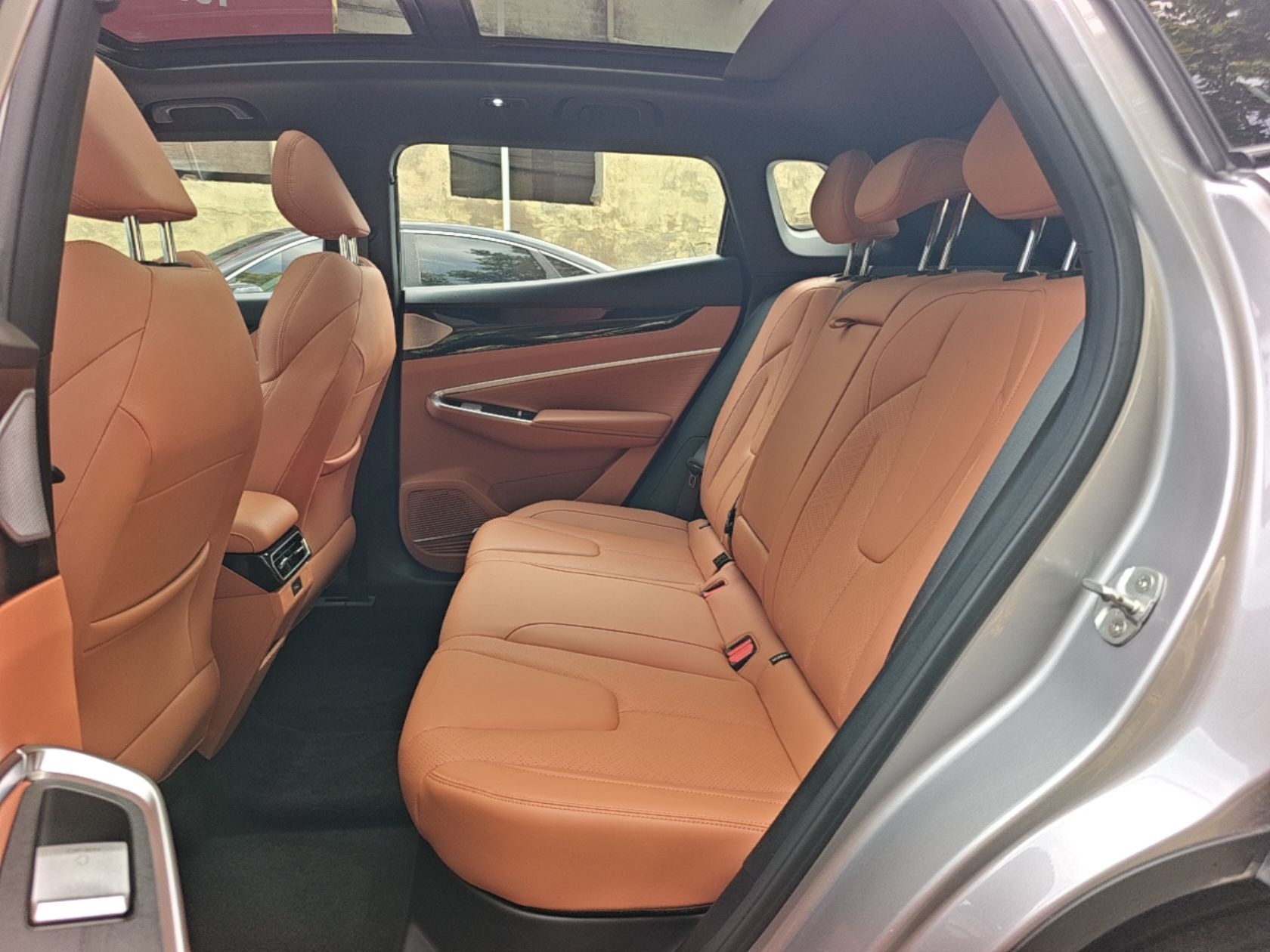Geely Auto Emgrand X7 Sport 2026 Model 1.5TD Beloved — снимка 20