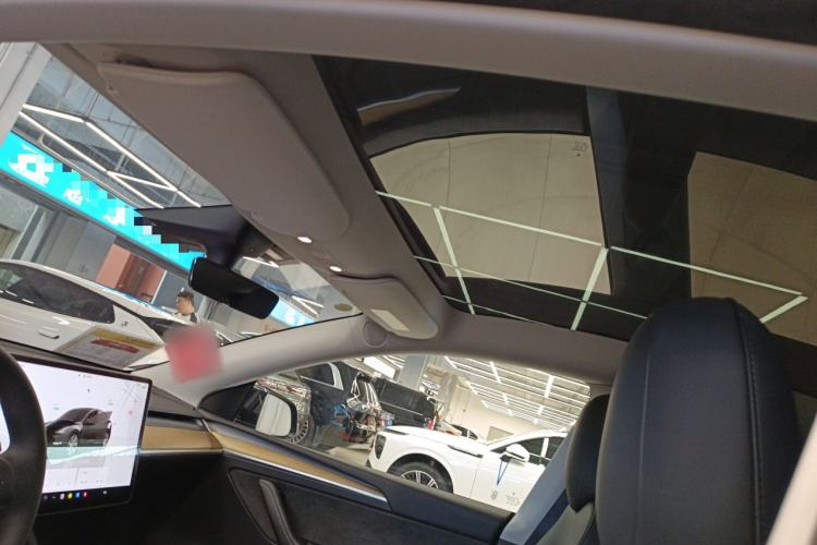 Used Tesla Model Y 2022 Rear-Wheel-Drive Version
