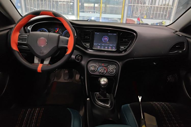 Used Fiat Viaggio 2015 1.4T Manual Enjoyment Edition
