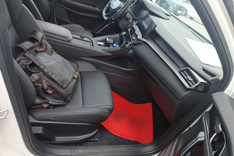 Used Lynk & Co 06 2020 1.5T JinPro model