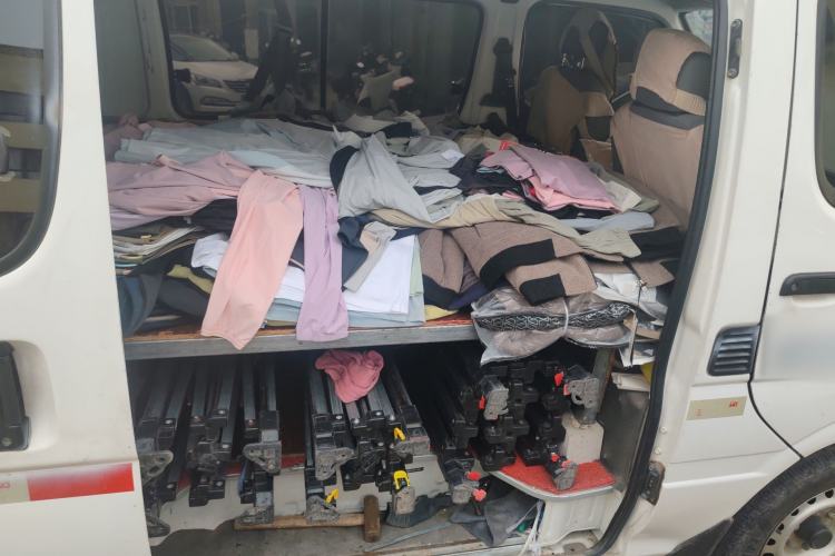 Used Jinbei Hiace 