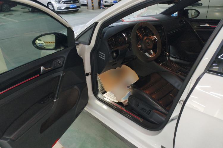 Used Volkswagen Golf GTI 2016 2.0 TSI GTI
