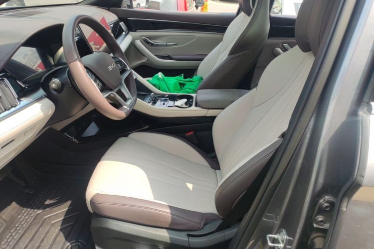 Used BYD Song PLUS New Energy 2025 DM-i 112KM Prestige Model Left Front Seat