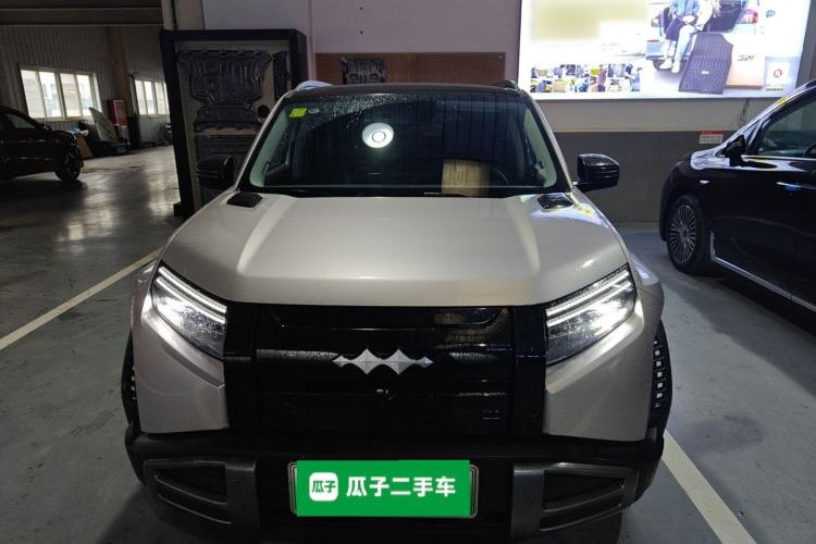 Used Formula Leopard Titanium 3 2025 501 km Range Rear-Wheel Drive Intelligent Driving Max Edition Front