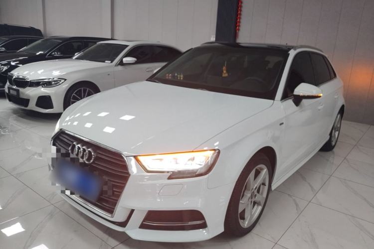 Used Audi A3 2019 Sportback 35 TFSI Fashion Edition China VI Emission Standard