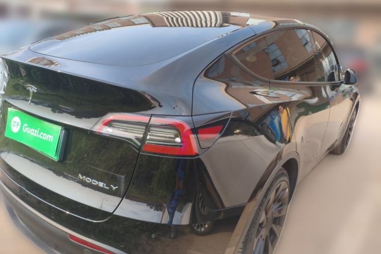 Used Tesla Model Y 2021 Standard Range Rear-Wheel Drive Version