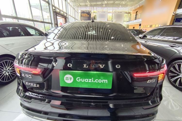 Used Volvo S90 2026 B5 Zhiyuan Luxury Edition Rear