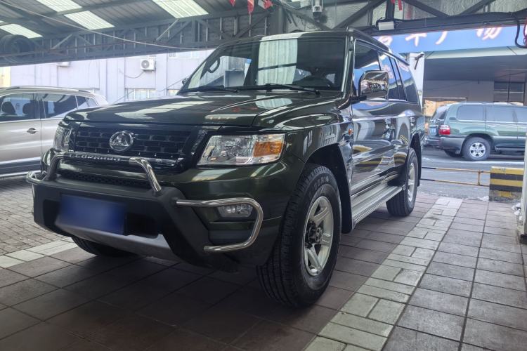 Used Leopaard Q6 2015 2.4L Manual 4x4 Excellence Edition