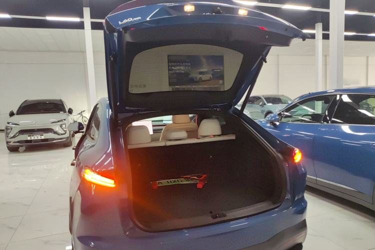 Used ONVO L60 2024 60 kWh All-Wheel Drive