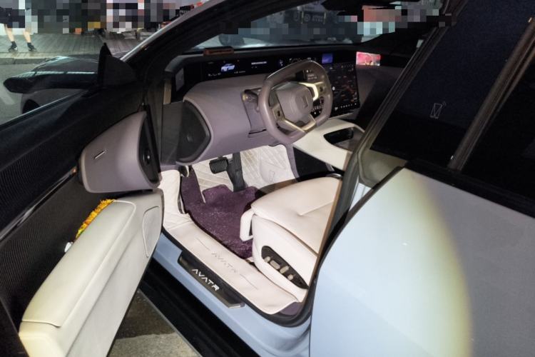 Used Avatr 12 2023 650 Three-Laser Four-Wheel Drive Performance Edition Driver Seat