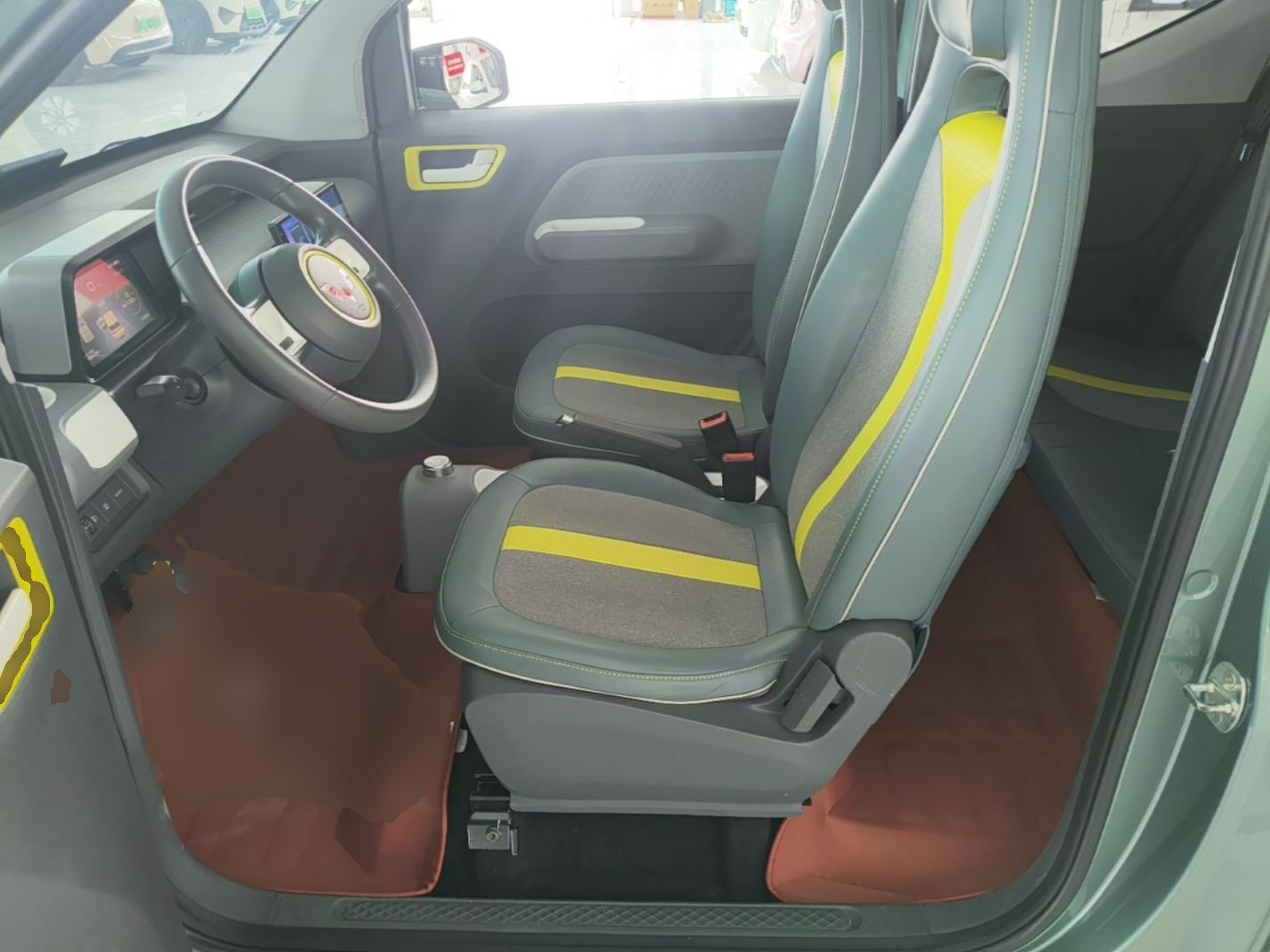 Interior delantero