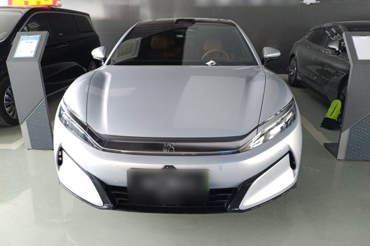 Used BYD Han L 2025 EV Four-Wheel Drive LiDAR Flagship Model
