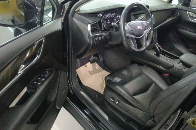 Used Cadillac XT5 2018 25T Luxury Model