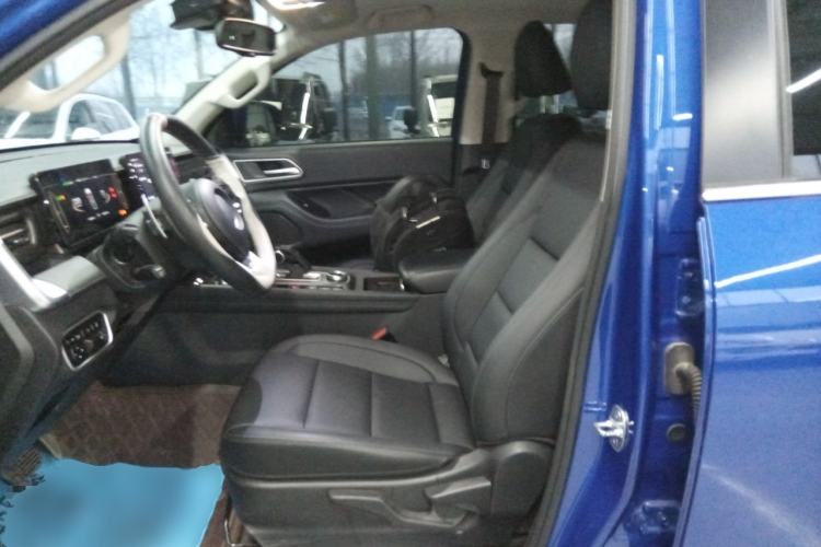 Used Great Wall Poer 2023 2.0T Passenger Version Automatic Diesel Two-Wheel Drive Comfort Trim – GW4D20M
