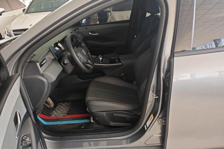 Used BYD Qin PLUS 2025 DM-i Smart Drive 55KM Leading Model