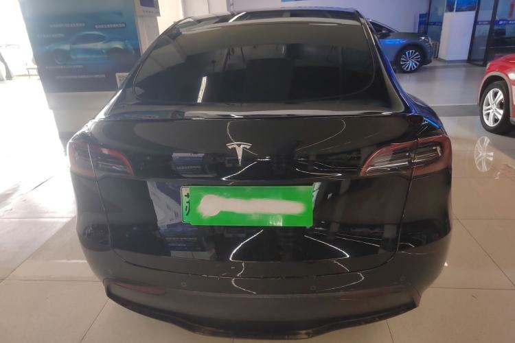 Used Tesla Model Y 2023 Long-Range All-Wheel-Drive Version Rear