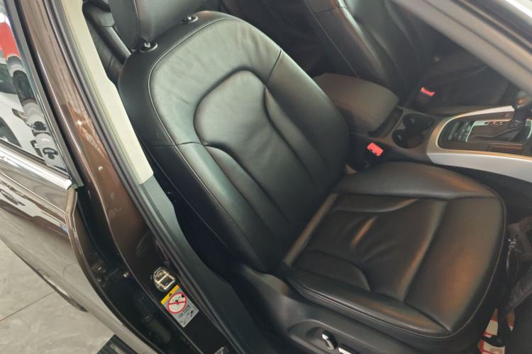 Used Audi Q5 2015 40 TFSI Technology Edition
