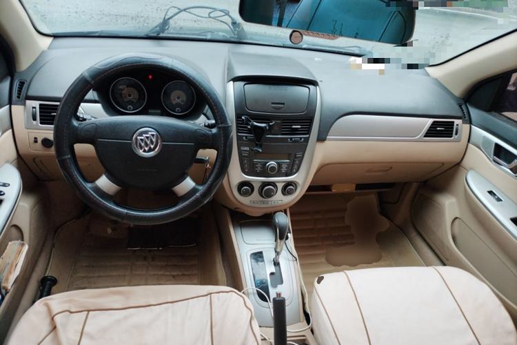 Used Buick Excelle 2013 1.5L Automatic Classic Model
