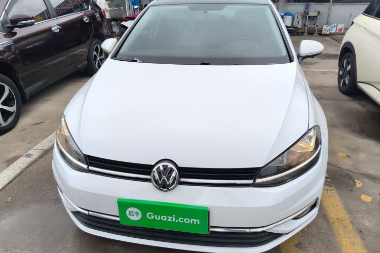 Used Volkswagen Golf 2018 230TSI Automatic Comfort Model Front