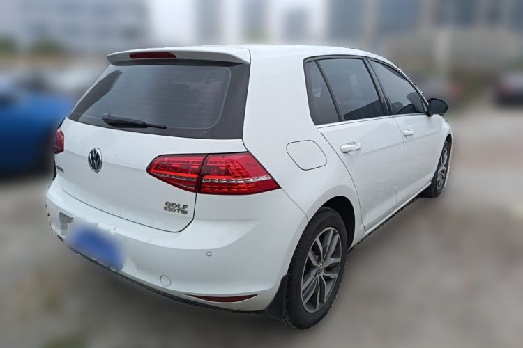 Used Volkswagen Golf 2016 230TSI Automatic Luxury Version Rear Right 45 Deg