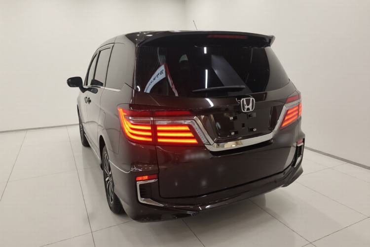 Used Honda Elysion 2019 2.0L Hybrid Supreme Edition