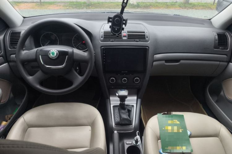 Used Skoda Octavia 2013 2.0L Automatic Yijie Edition