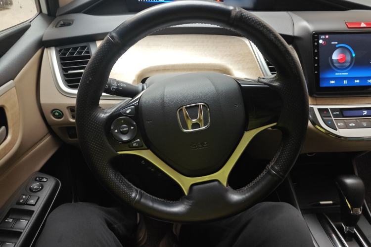 Used Honda Jade 2014 1.8L Automatic Comfort Elite Version 5 Seats