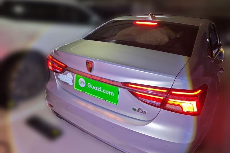 Used Roewe i6 New Energy 2017 45T Hybrid Connective Smart Luxury Edition