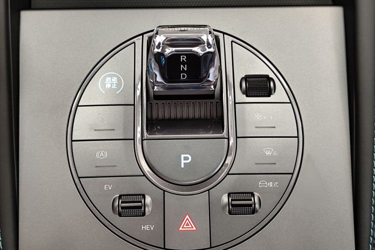 Used BYD Seal 06 New Energy 2024 DM-i 120KM Luxury Model
