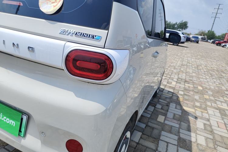 Used Wuling Hongguang MINIEV 2024 3rd Generation 215km Youth Edition Right Rear Taillight