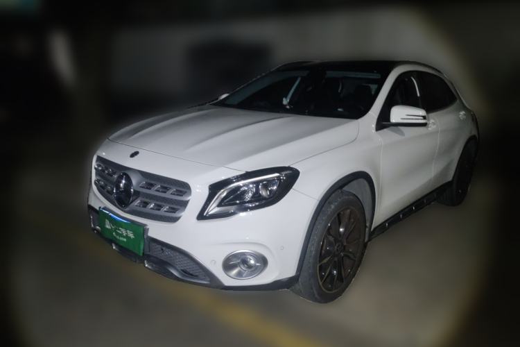 Used Mercedes-Benz GLA 2017 GLA 220 4MATIC Luxury Model
