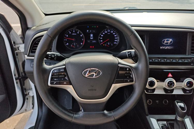 Used Hyundai Elantra (6th Generation / Lingdong) 2019 1.5L CVT ZhiXuan – Elite Version Steering Wheel