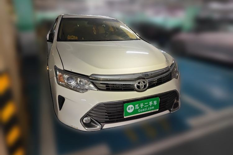 Used Toyota Camry 2015 2.0G Premier Edition Front Right 45 Deg