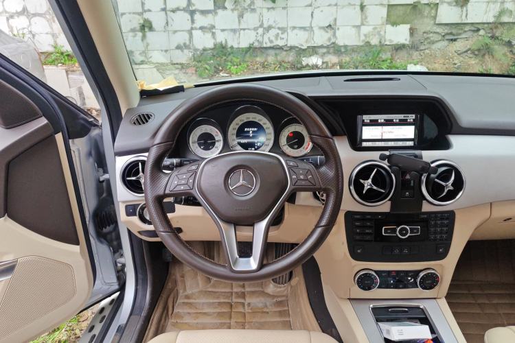 Used Mercedes-Benz GLK-Class 2013 GLK 300 4MATIC Fashion Model