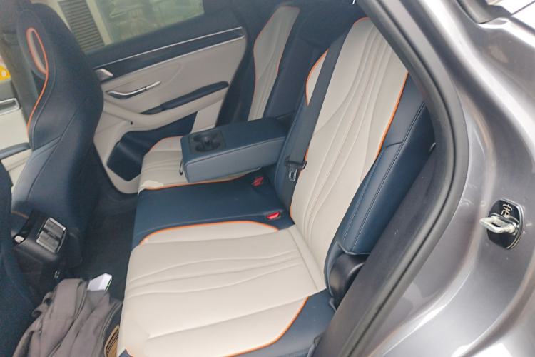 Used BYD Song PLUS New Energy 2021 DM-i 110KM Flagship Model Left Rear Seat