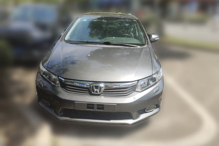 Used Honda Civic 2012 1.8L automatic luxury edition
