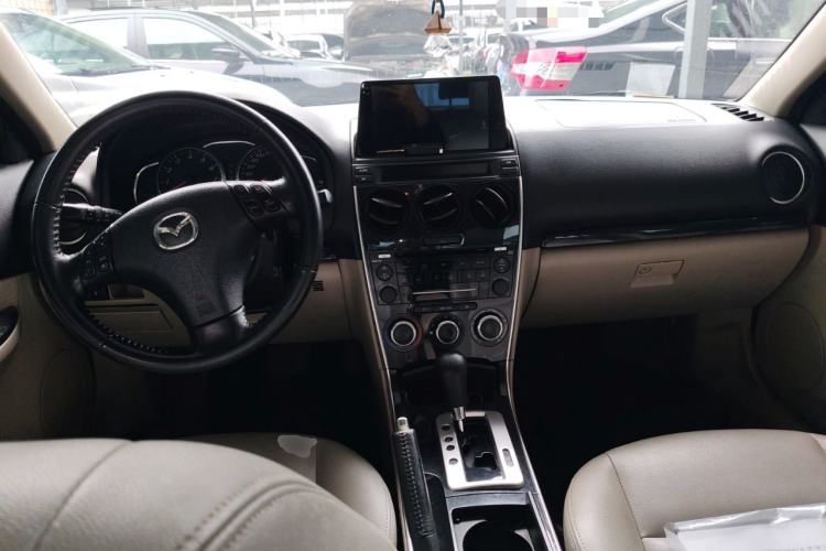 Used Mazda 6 2008 2.0L Automatic Fashion Edition Center Console