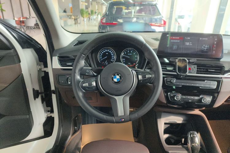 Used BMW X1 2021 sDrive25Li Leading Model
