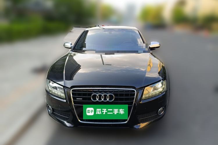 Used Audi A5 2010 3.2 coupe quattro
