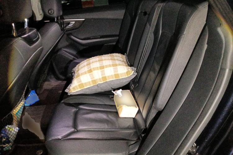 Used Audi Q8 2021 55 TFSI Luxury Dynamic Edition Left Rear Seat