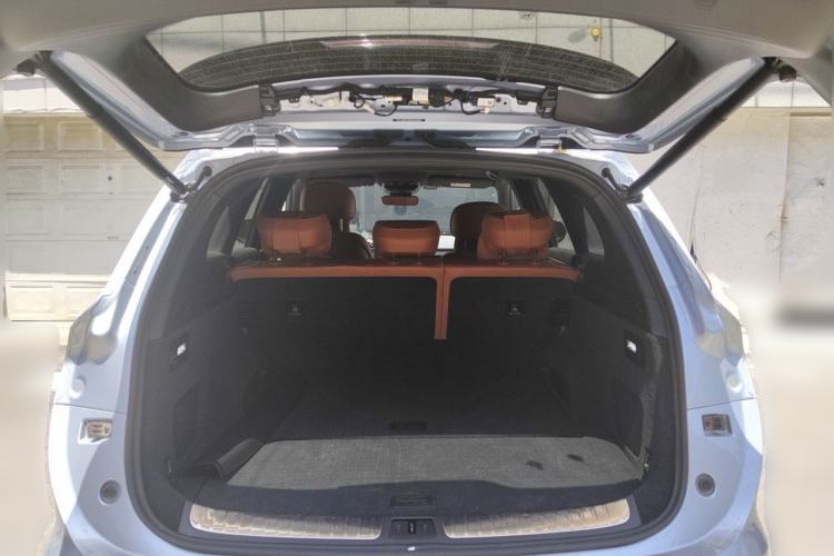 Used Hima AITO M7 2024 1.5T Intelligent Driving All-Wheel Drive Pro Version 5 Seats Ternary Lithium Battery
