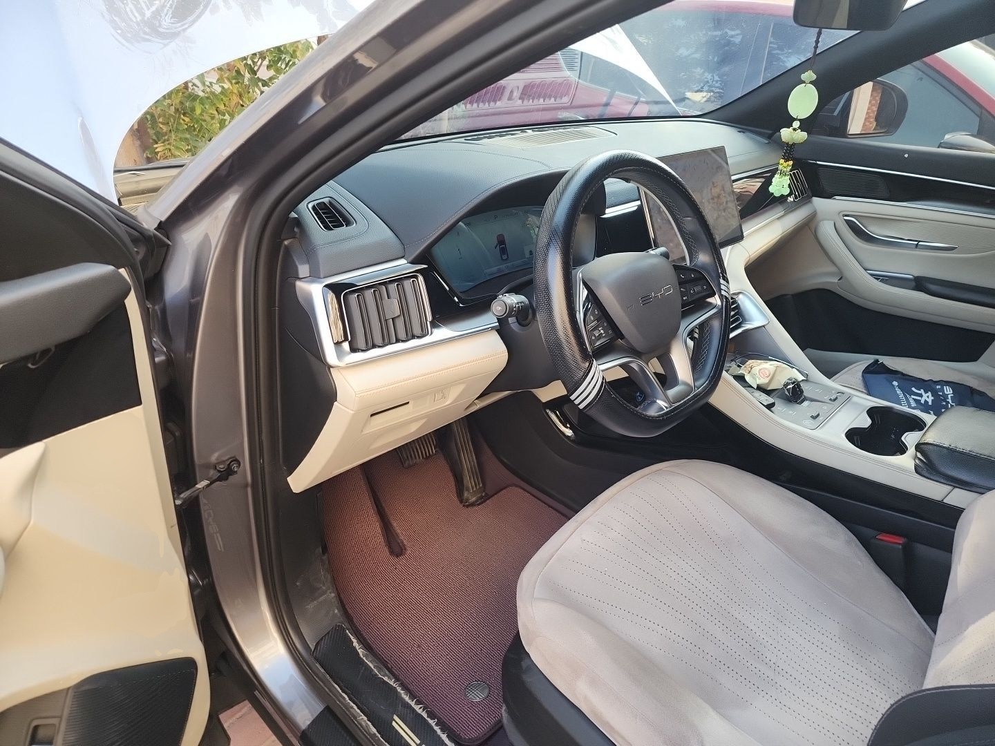 BYD Song PLUS New Energy 2023 Champion Edition DM-i 110KM Flagship PLUS — снимка 16