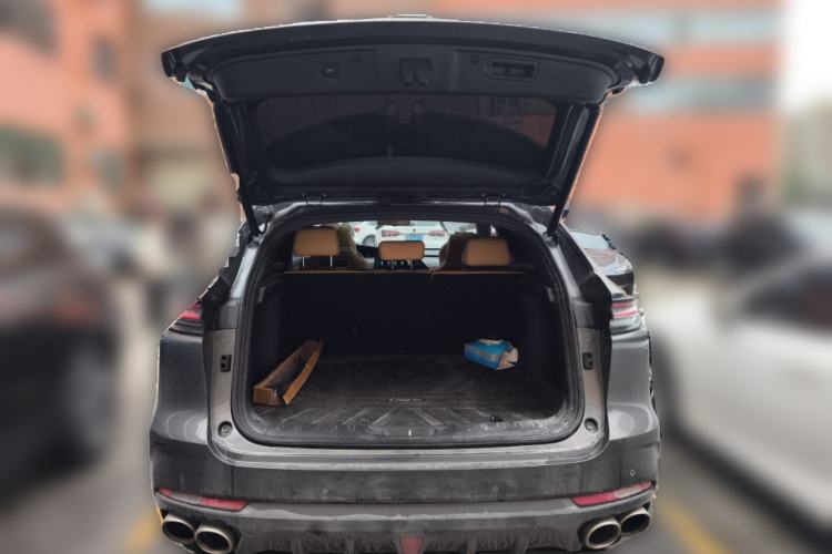 Used Changan UNI-K 2021 2.0T Prestige Edition
