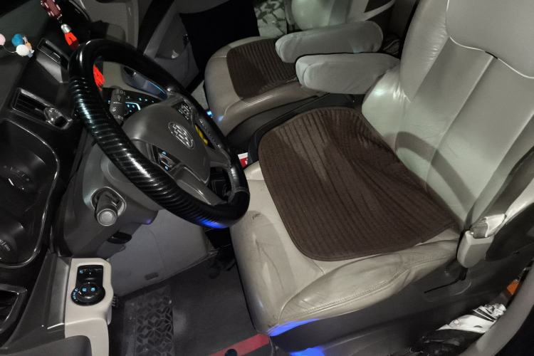 Used Buick GL8 2011 2.4L LT Luxury Business Executive Edition Left Front Seat