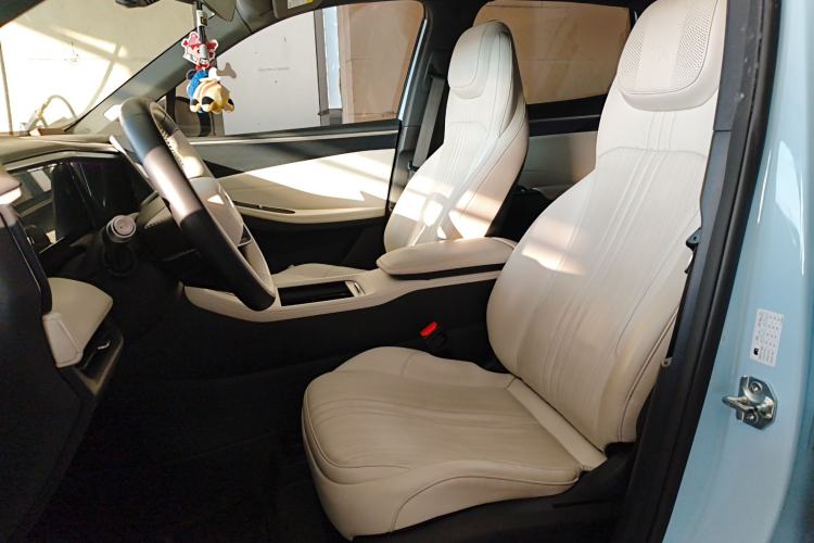 Used Geely Galaxy L7 2023 1.5T 115 km MAX Left Front Seat