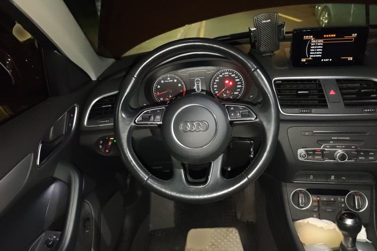 Used Audi Q3 2016 30 TFSI Fashion Model

