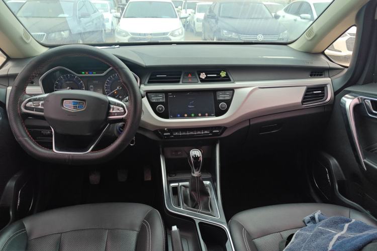 Used Geely Auto Vision X3 2019 Upgraded Model 1.5L Manual Elite Version