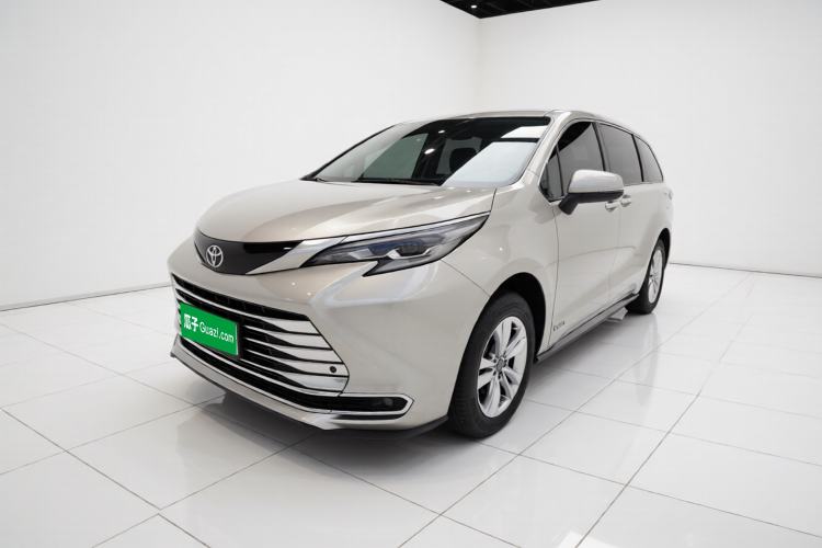 Used Toyota SIENNA 2021 2.5L Hybrid Ultimate Edition