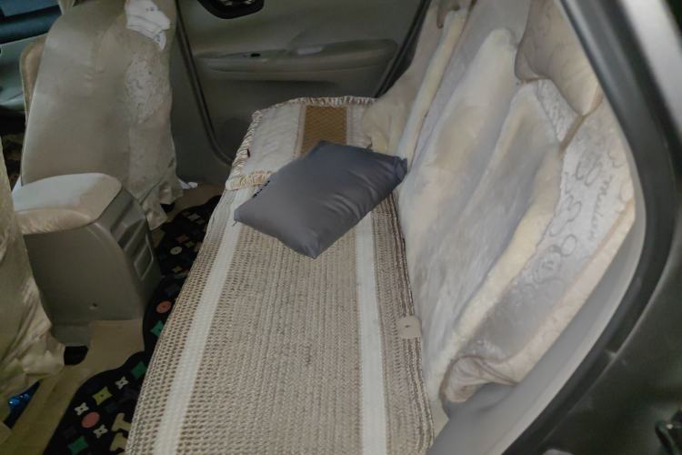 Used Nissan Tiida 2013 1.6L CVT Cool Cafe Edition